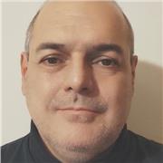 Imparto clases de italiano, del tipo   conversacional .
Hablo perfecto español y italiano. 
Las clases serìan en Barcelona ciudad, 
presenciales y online. 
 Grazie Mille, ci vediamo presto 
Ciao.